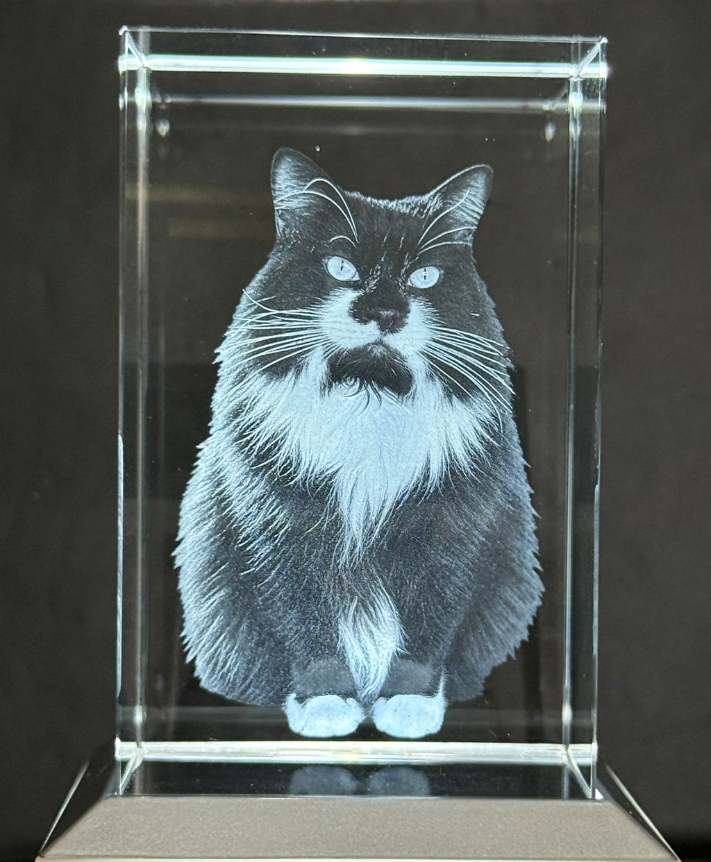 Personalized Inner Engraved Keepsake High Quality K9 Crystal w/ LED Base